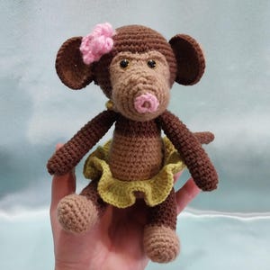 Peluche scimmia, scimmia lavorata a maglia, regalo per neonati, souvenir divertente, decorazione per neonati, peluche fatto a mano, animali da safari, regalo per bambina