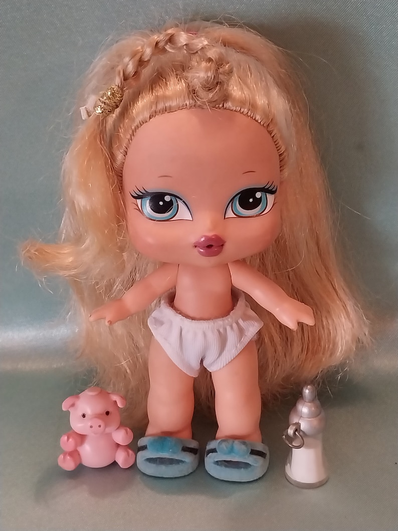 Bratz Collectible Rare Doll 2001 MGA, Clothes, Rare Bratz Doll With a Small Sister Etsy