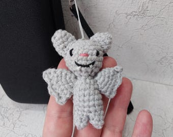 Bat Vampire keychain, handmade knitted Bat bag charm, Bat keychain, bag decor, Halloween decoration, bag accessories, bag charm