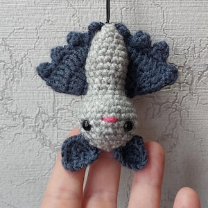 Bat Vampire keychain, knitted small Bat charm, Halloween souvenir, Bat keychain, bag decor, Halloween decoration, bag accessories, bag charm