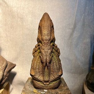 Nyarlathotep idol Lur - H.P.Lovecraft collectible figures