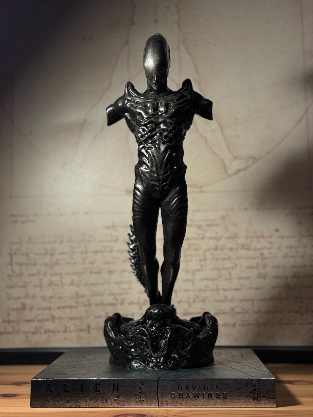 エイリアン彫刻：H.R.ギーガーへのトリビュート、バイオメカニカル