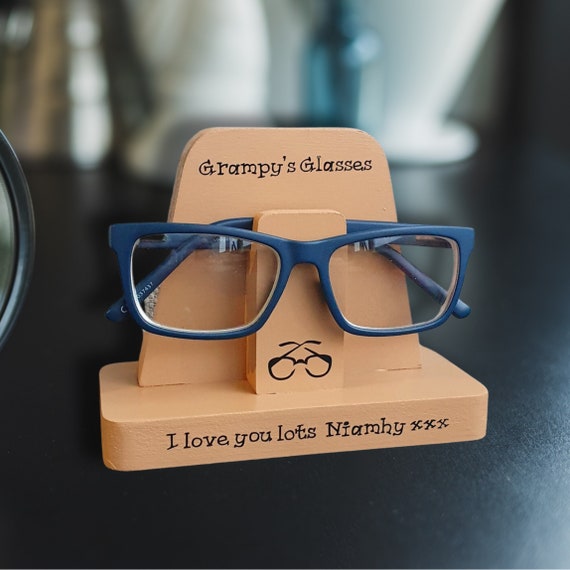 Solid Oak Personalised Eye Glasses Stand for Her / Eyeglass Holder /  Reading Glasses / Mum Gift / Gift for Her / Nan Gift / Gift for Grandma 