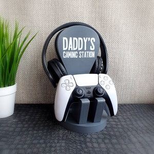 Gamer Stand, Dad Birthday Gift For Husband Gamer Gift For Him, Daddy Gift From Son, Personalized Gifts For Gamer Dad Gift From Daughter