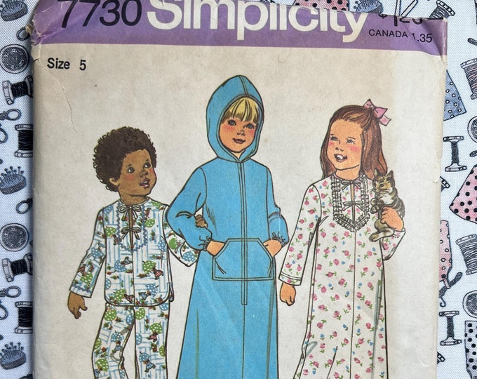 Simplicity Sewing Pattern 7730 Child's Jiffy Robe Nightgown and Pajamas ...