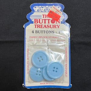 Vintage The Button Treasure Blue Buttons 1" Lot of Four in Package