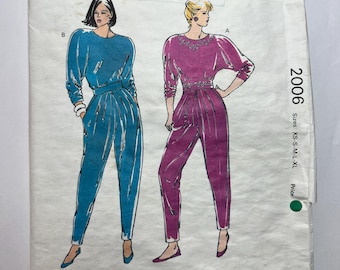 Kwik Sew 2006 Misses Pants and Tops Pattern Size XS-XL