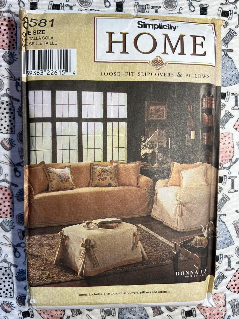 Simplicity Sewing 8581 Patterns for Pillow & Slipcover for Chair