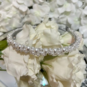 White pearl headband, Pearl hairband, white Luxurious beaded headband, faux pearls, wedding hair, Bridesmaids, Bridal hair Alice band