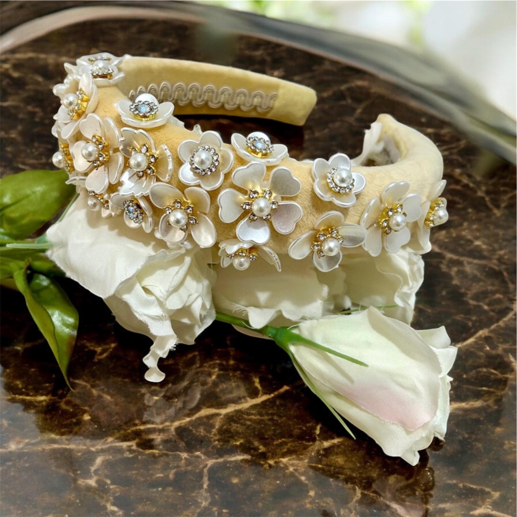Cream & Gold Pearlized Floral Bridal Headband: Elegant  display picture 2