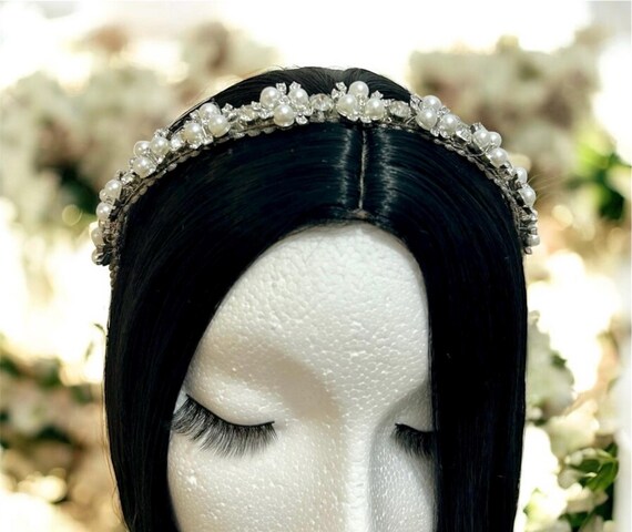 Pearl & Crystal Bridal Headband: Silver Wedding Tiara  display picture 3