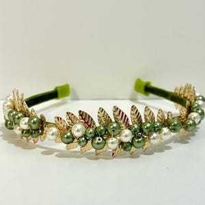 Elegant green and ivory headband, Olive Green Pearl Headband – Gold Leaf Crown Hairband | Elegant Handmade Accessory for Weddings & Events