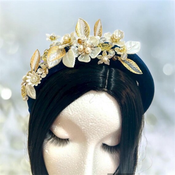 Luxury Navy Velvet Headband: Pearl, Crystal, & Gold  display picture 1