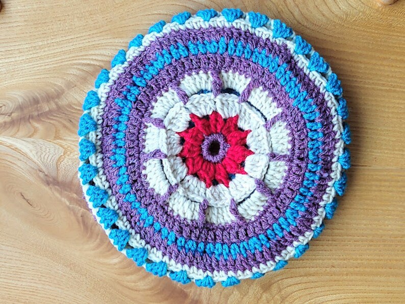 Vintage Style Crochet Beret Vintage Style Crochet Beret