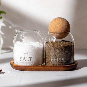 KAI Salt and Pepper Set of 2 Cork Ball Glass Jars | CLEAR Labels | Bespoke Minimalist Labels | Size 500ml | Organise Pantry