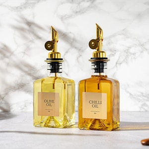 LEXI Oil & Vinegar Square Glass Bottle Pourer | Size 200ml  | Silver, Gold, Black, Rose Gold Pourer | GOLD Labels | Oil/Vinegar Dispenser