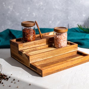 Estante para especias de acacia de 3 niveles de AMAYA / Almacenamiento de frascos de especias / Despensa organizadora