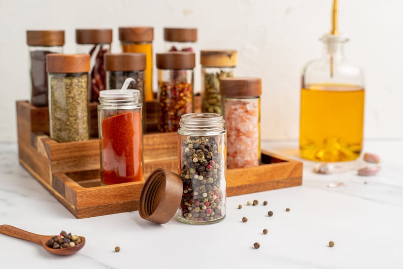 PAULO Round Glass Spice Jars With Natural Acacia Wood Lids Etsy