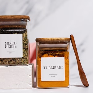 CARA Square Glass Spice Jars with Natural Acacia Wood Lids | 3 Sizes | FREE Custom Minimalist labels | Organise Pantry