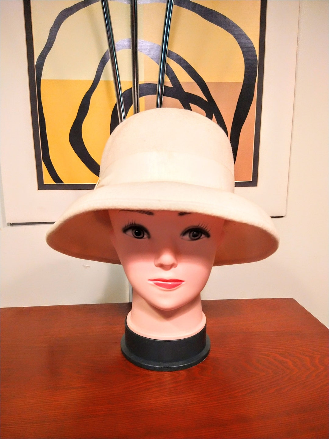 Vintage Ladies Wool Bucket Hat, Winter Hat, Round Rolled Hat, Beige