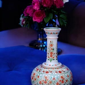 Handcrafted White Marble Flower Vase: Carnelian Inlay Gemstone Centerpiece