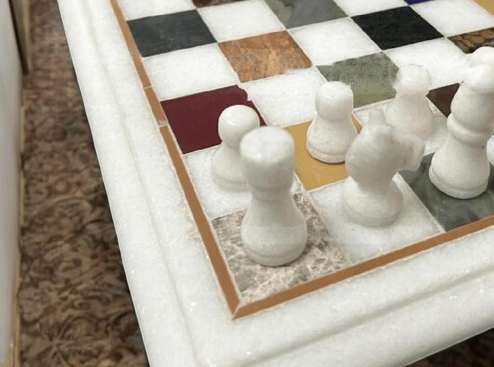 手作りの大理石象嵌チェステーブルトップと石のチェス駒 - Etsy 日本