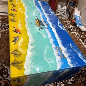 Ocean Wave-tafel met epoxyhars: handgemaakte eettafel van walnoot met live rand (48 x 30 inch)