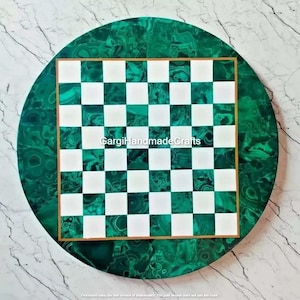 12&quot; Round Malachite Chess Board with Chess Pisces Handmade Chess Board Perfect for Display and Gameplay in Sophisticated Interiors Home Deco
