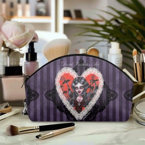 Sac de maquillage victorien Vampire Curve – Esthétique gothique, mignon effrayant, mode coquette sombre, cadeau girly effrayant