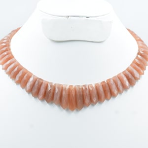 Beaded Moonstone Necklace Peach Moonstone Beaded Necklace Choker Moonstone Necklace Peach Moonstone Layout Moonstone Necklace