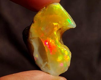 30.00 Carat Opal Rough, Fire Ethiopian Opal Gemstone Rough