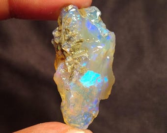 30.00 Carat Opal Rough, Fire Ethiopian Opal Gemstone Rough