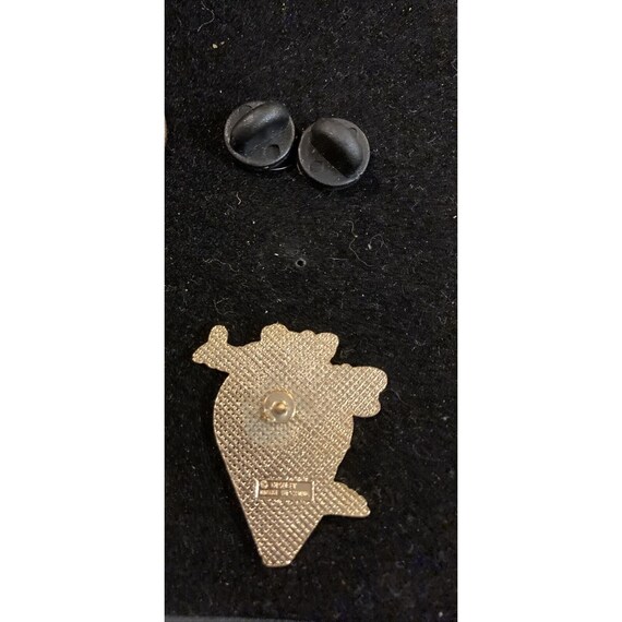 Disney's 1995 Blizzard Beach Enamel Pin Gem