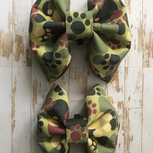 Camouflage Dog Bow Tie • Camo Paws Pet Bow Tie • Camo Cat Bow Tie • Army Dog Bow Tie • Pet Bow Ties • Army Pet Bow Tie • Army Dog Collar