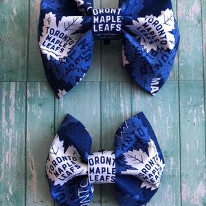 Toronto Maple Leafs Bow Tie • Toronto Maple Leafs • TML Bow Tie • Dog Bow Tie • Cat Bow Tie • Bowtie  • Maple Leafs • Dog Gift •