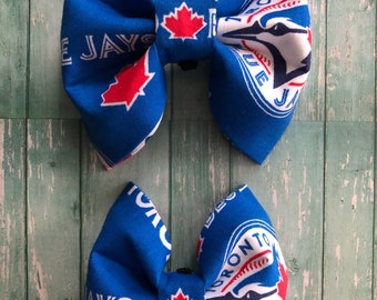 Toronto Blue Jays Bow Tie • Blue Jays Pet Bow Tie • Dog Bow Tie • Cat Bow Tie • Dog Collar Accessory  • Toronto Blue Jays  • Pet BowTie •