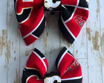 Calgary Flames Pet Bow Tie • Calgary Flames • Flames Dog Bow Tie • Dog Bow Tie • Cat Bow Tie • Pet Bowtie • Dog Gift • NHL Bow ties