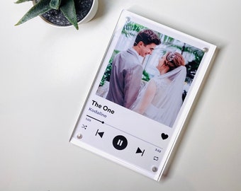 Song Photo Frame Plaque Personalised With Music Code - Perfect Valentines Gift / Birthday Gift Ideas / Gifts For Him / Gifts For Her