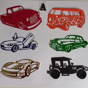Troqueles de coches o furgonetas en un paquete de 6, recortados de distintos colores o tipos de cartulina