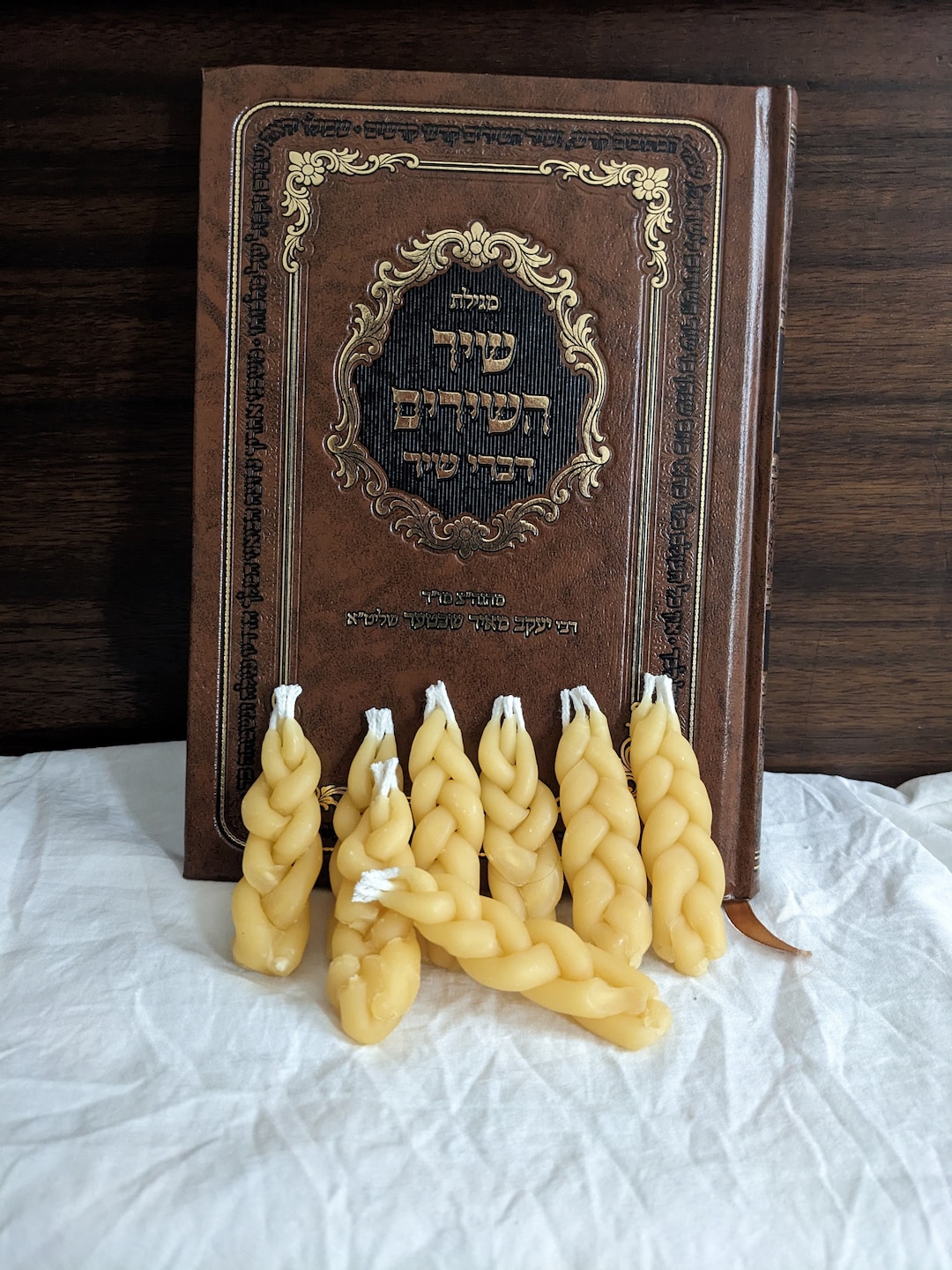 Beeswax 6-Wick Braided Havdalah Candle And Spices Set - Beeswax