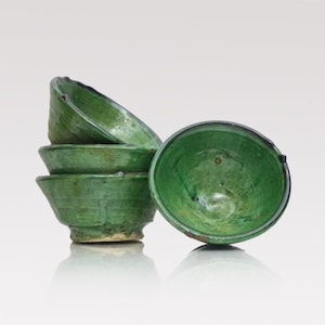 Set of 4 bols de tamegroute,Vintage marocain Tamegroute Green Glazed Bowl