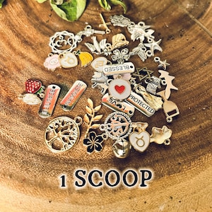 Divination Charm Confetti Scoop: Zodiac, Letters, Enamel Charms