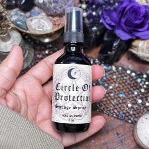 Circle of Protection Smudge Spray | Clear Negative Energy | Intention Spell Infused Spray | Smoke-Less Spray | Gift For Her | Witchcraft