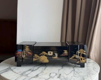 Vintage Japanese Large Lacquer Musical Jewellery box , hand painted , mother of pearl inlay , 1950’s