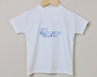 Besticktes Big Brother Personalisiertes Top / Baby Ankündigung benutzerdefinierter Name / Geschwister Outfit Kinder Kleinkind Baby Shower Schwester T-Shirt