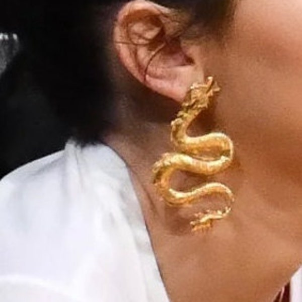 Kendall Jenner Earrings, FREE SHIPPING, Golden Dragon Earrings, Chinese Dragon Earrings, Chinese New Year, Celebrity Earrings, Kardashian