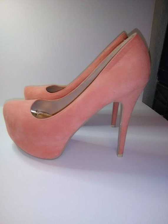 Eye Candie Classic Peach Suede Heels (Size 10) - image 3