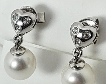 18K White Gold Natural Pearl & Diamond Earrings – 8mm Pearls, 0.15ct Diamonds