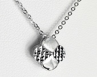 N2083- Necklace and Pendant- Bright Flower Pendant and Cable Style Chain-Pt950 Length chain up to18inches-Height 12mm- Weight 3.75 gram