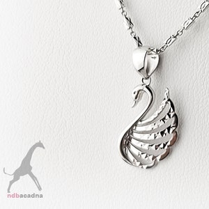 36P- 269 usd-  Platinum950 Genuine- Love Duck Pendant-Width 14mm- Height 22mm-Thickness2mm-Weight1.73gram-Pt950 Solid